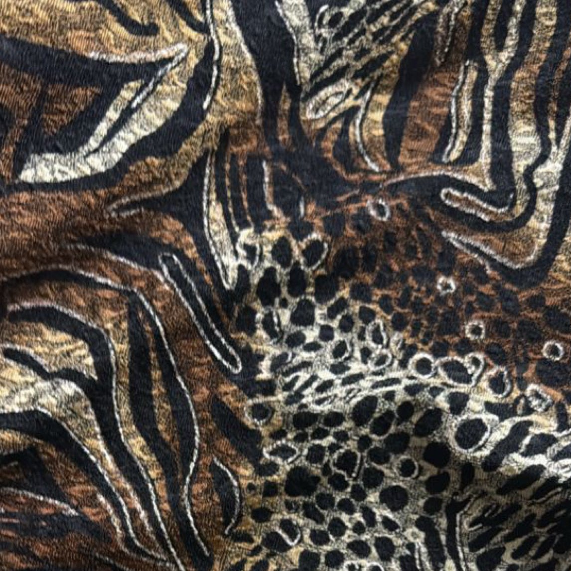 Beast (animal print)-Leonora Wilde/Sebastian Roane